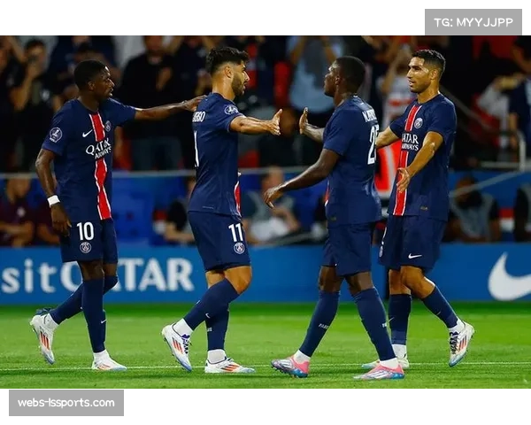 巴黎圣日耳曼的卫冕征程：六分优势下的压力与挑战